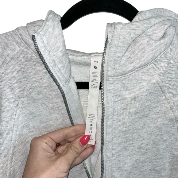 Lululemon Scuba Oversized 1/2 Zip Hoodie, Hthrd Core Ultra Light Grey, Sz. M/L - Picture 13 of 16